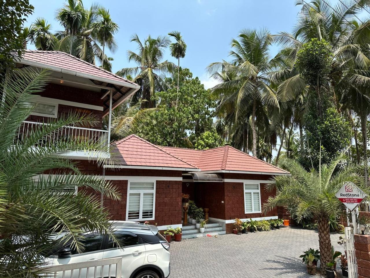 Redstone Villa Kozhikode Esterno foto